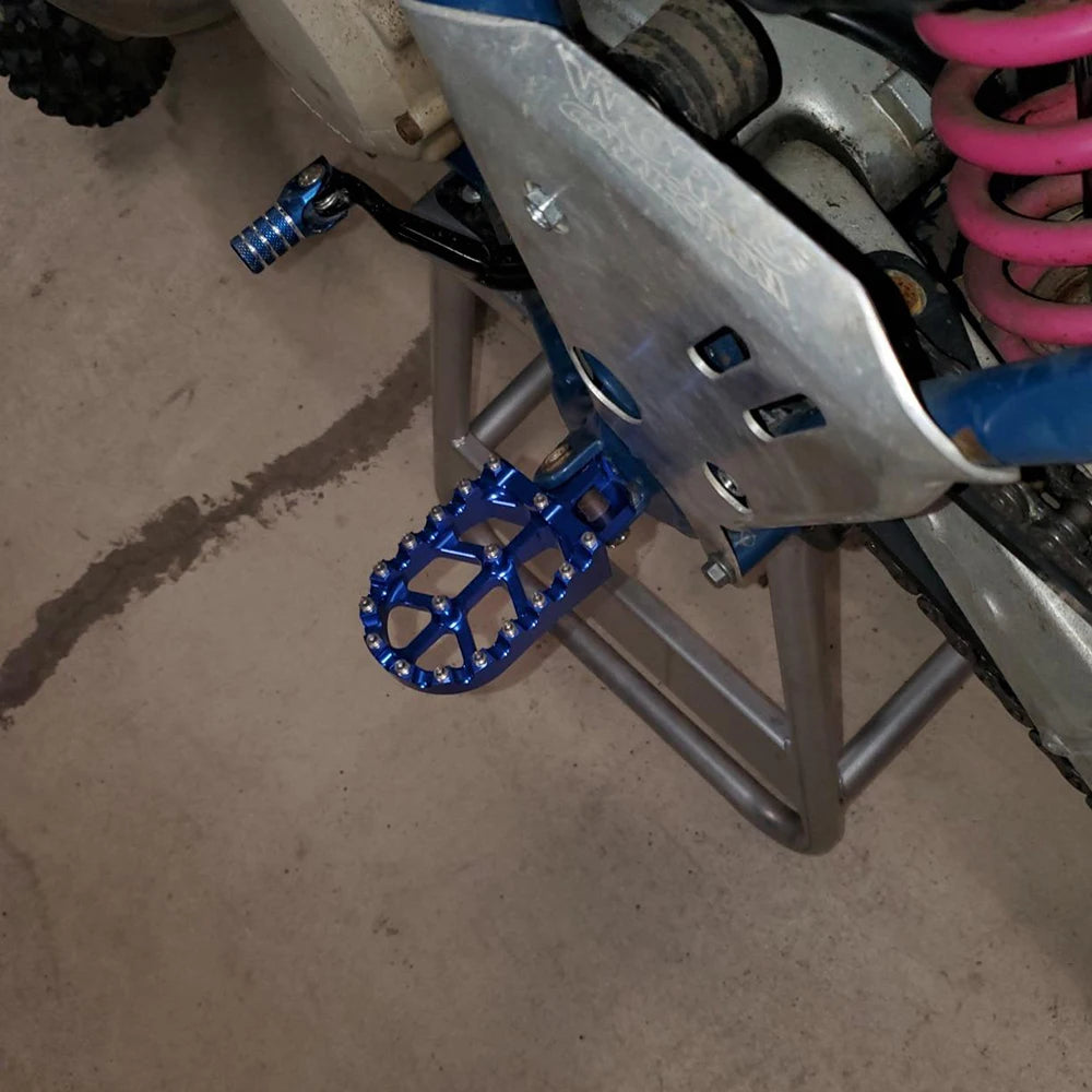 Motorcycle FootRest Footpegs Foot Pegs Pedal For YAMAHA TTR 90 110 125 250 TTR250 YZ80 YZ125 YZ250 YZ WR 200 250 500 Accessories RISE DEFENSE SYSTEMS.AI PRODUCTS