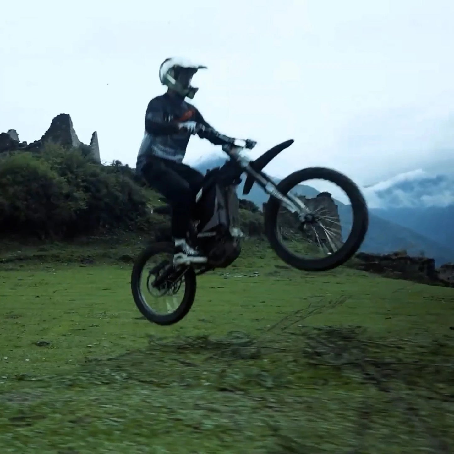 EEC COC Electric Dirt Bike 2024 Light Bee X Ebike 60v 6500w Middrive 40Ah Powerful Off Road Talaria Electric Motorcycle RISE DEFENSE SYSTEMS.AI PRODUCTS