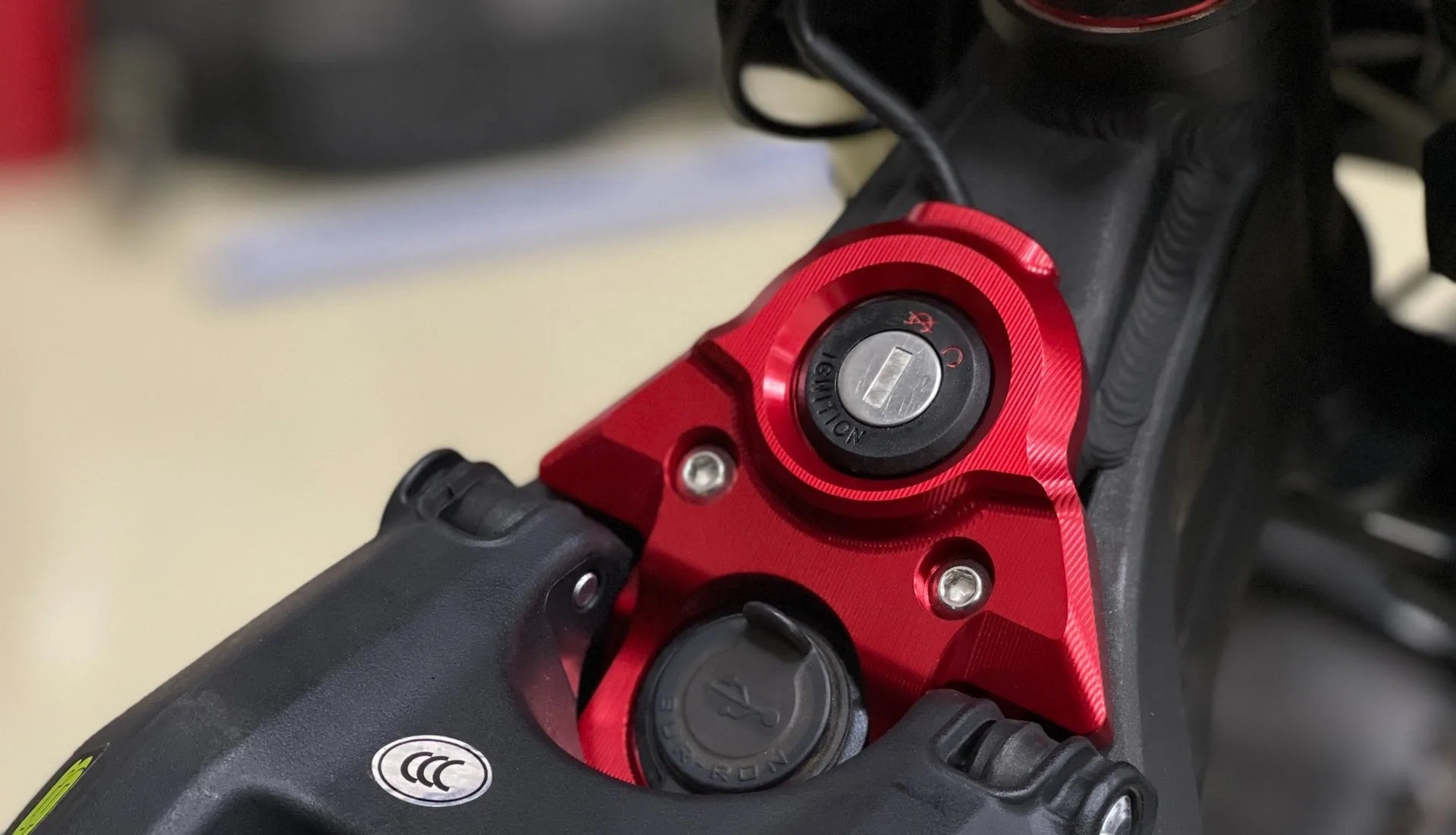 CNC Lgnition Key Switch Cover For SUR-RON Surron light bee X light bee S light bee L1E Segway X160 X260 Electric Dirt Bike 2023 RISE DEFENSE SYSTEMS.AI PRODUCTS